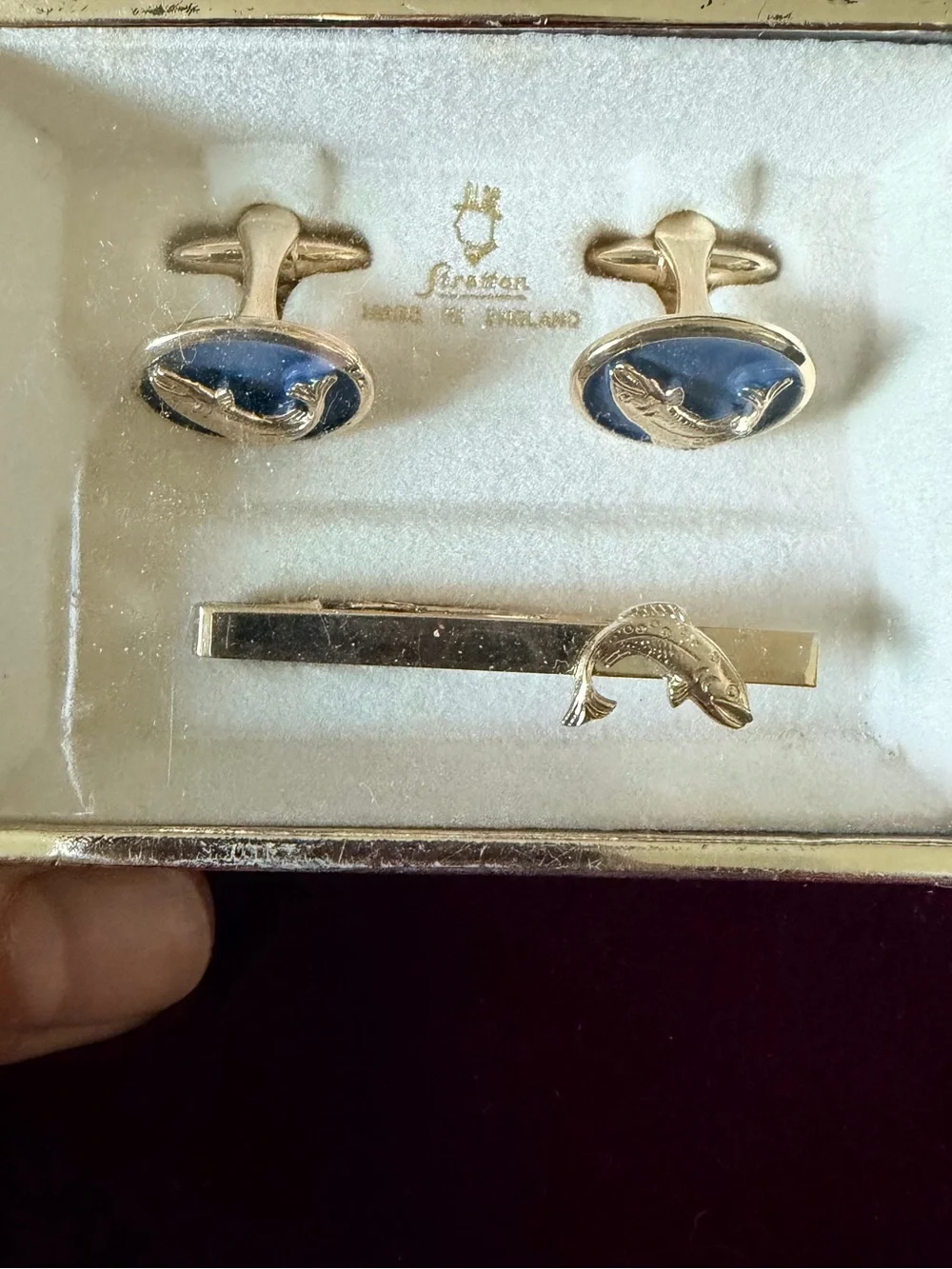 Stratton England Vintage whale gold tone cufflinks & tie clip set